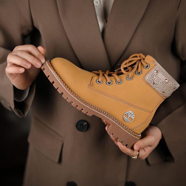 boots 2021 autumn and winter style famous star same rhinestone women's short leather, Black
boots 2021 autumn and winter style famous star same rhinestone women's short leather, Black