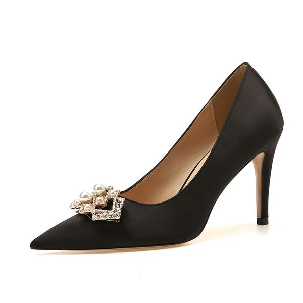 dress shoes mulheres sapatos de casamento salto alto marca seda coração metal femininos dama honra moda nova 63nc, Black
dress shoes mulheres sapatos de casamento salto alto marca seda coração metal femininos dama honra moda nova 63nc, Black