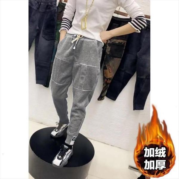 winter jogger sweatpants workout fleece women capris trousers solid thick warm harem pants running pantalones mujer, Black;white
winter jogger sweatpants workout fleece women capris trousers solid thick warm harem pants running pantalones mujer, Black;white