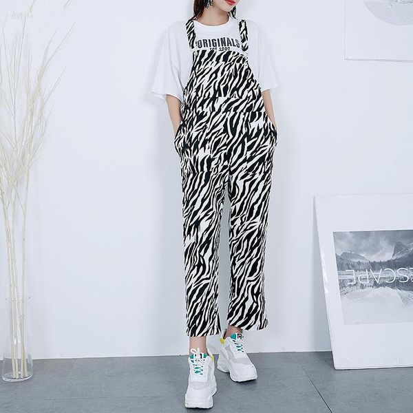 women's jumpsuits & rompers female summer sleeveless tank ladies fashion zebra stripe print ankle-length pants casual loose playsuits z, Black;white
women's jumpsuits & rompers female summer sleeveless tank ladies fashion zebra stripe print ankle-length pants casual loose playsuits z, Black;white