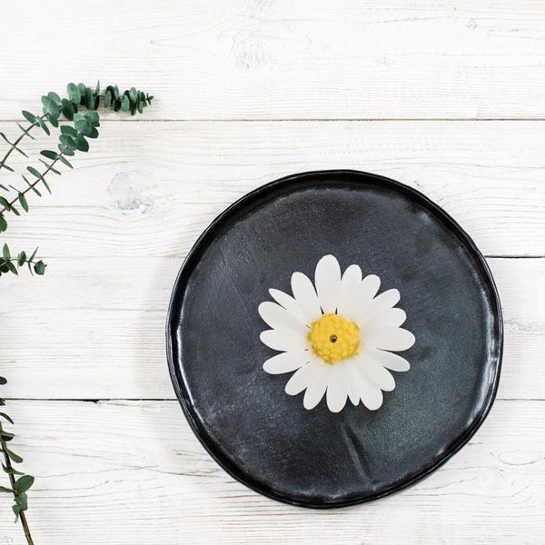 fragrance lamps 1pc ceramic incense tray rack daisy flower adornment stick holder plate for home decor bedroom
fragrance lamps 1pc ceramic incense tray rack daisy flower adornment stick holder plate for home decor bedroom