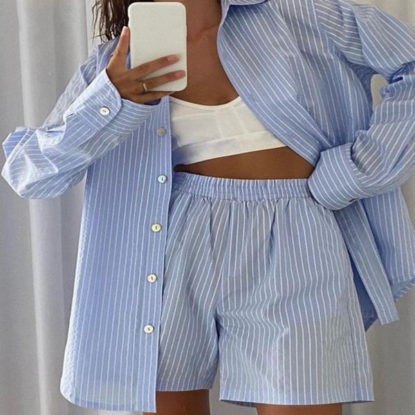 women's tracksuits 2021 loung wear tracksuit women shorts set stripe long sleeve shirt and loose high waisted mini two piece, Gray
women's tracksuits 2021 loung wear tracksuit women shorts set stripe long sleeve shirt and loose high waisted mini two piece, Gray