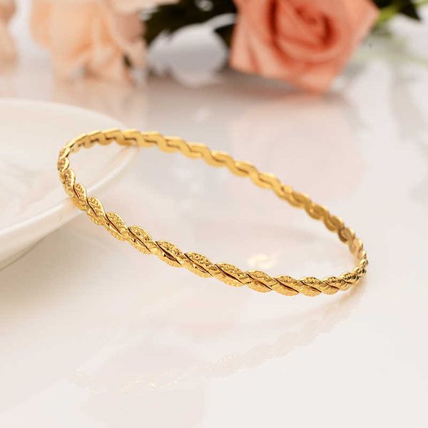 dubai gold bangle ethiopian bangle bracelet bangle african women jewelry gold dubai big circle bangles bracelet wedding gift q0717, Black
dubai gold bangle ethiopian bangle bracelet bangle african women jewelry gold dubai big circle bangles bracelet wedding gift q0717, Black
