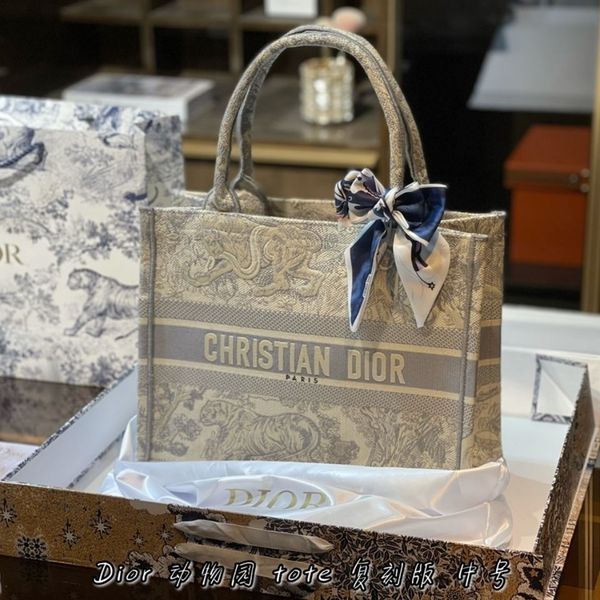 storage bags tote bag limited edition tiger pattern embroidery d di collection versatile portable single shoulder bag shopping {category
storage bags tote bag limited edition tiger pattern embroidery d di collection versatile portable single shoulder bag shopping {category
