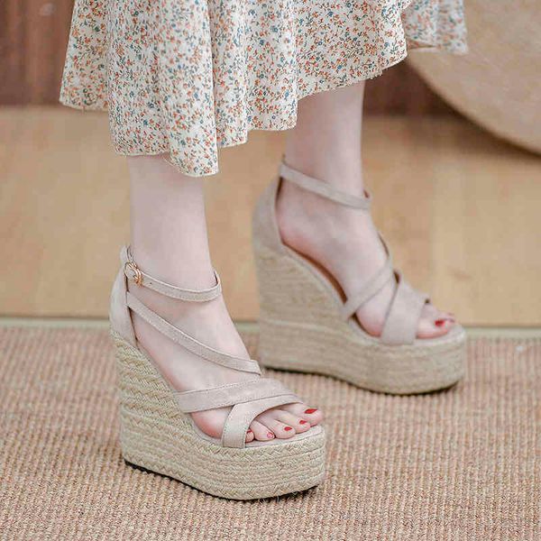 sandals 2021 summer women's seaside vacation 13.5 cm super high heel sandals, Black
sandals 2021 summer women's seaside vacation 13.5 cm super high heel sandals, Black