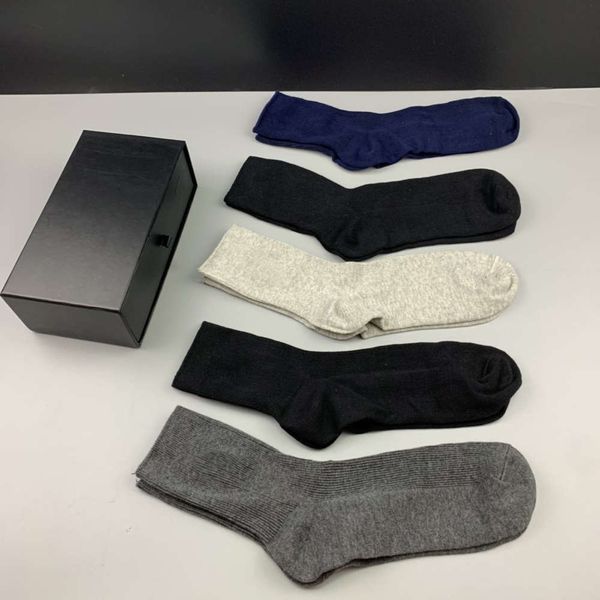 formal mens socks gentleman's sock mid-length solid color wear-resistant soft men's and women's cotton with gift box 5 colors, Black
formal mens socks gentleman's sock mid-length solid color wear-resistant soft men's and women's cotton with gift box 5 colors, Black