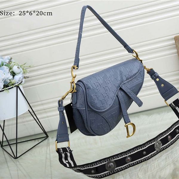 luxury designer bags high-quality handbags ladies messenger bag versatile and convenient lady shoulder 010
luxury designer bags high-quality handbags ladies messenger bag versatile and convenient lady shoulder 010