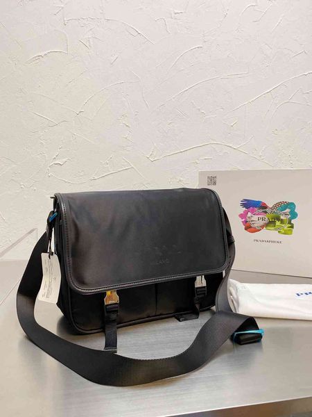 2021 bag women's bag 2021 p messenger single shoulder large capacity fashion postman light luxuryss designerss yw
2021 bag women's bag 2021 p messenger single shoulder large capacity fashion postman light luxuryss designerss yw