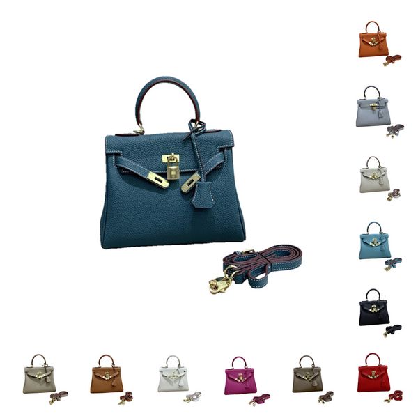 aaaaa+ real leather totes woman women luxurys designers bags fashion handbags messenger crossbody shoulder bag wallet lady clutch
aaaaa+ real leather totes woman women luxurys designers bags fashion handbags messenger crossbody shoulder bag wallet lady clutch