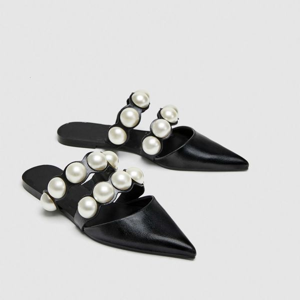 slippers of decorative open pearls, european and american model, beach shoes for women, spring summer 28nj, Black
slippers of decorative open pearls, european and american model, beach shoes for women, spring summer 28nj, Black