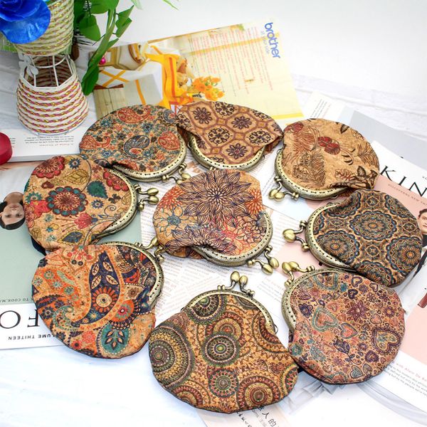ethnic style creative ladies small wallet mini buckle earphone bag wholesale wood grain printing coin purse, Red;black
ethnic style creative ladies small wallet mini buckle earphone bag wholesale wood grain printing coin purse, Red;black