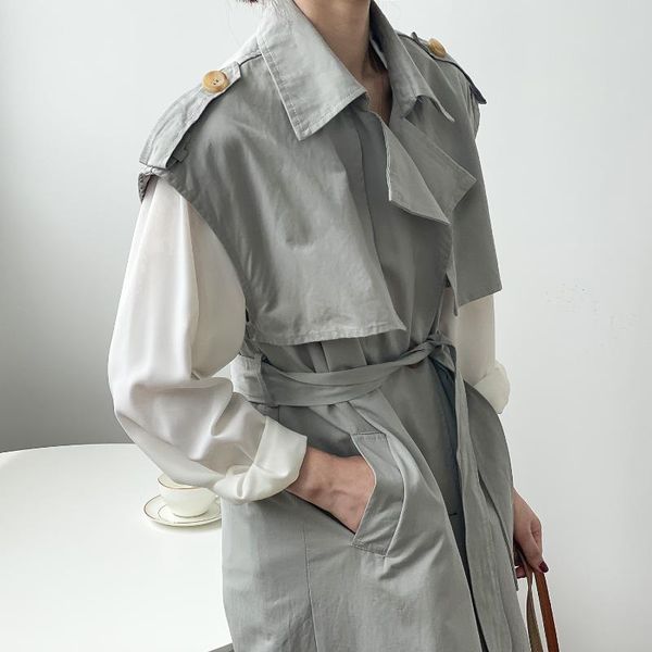 women's trench coats 2021 autumn women coat with belt sleeveless fashion chic double breasted casual long femme, Tan;black
women's trench coats 2021 autumn women coat with belt sleeveless fashion chic double breasted casual long femme, Tan;black