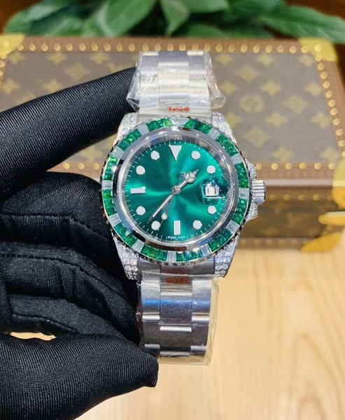men's 40mm automatic mechanical watch 116610 diamond inlaid green gem 904l stainless steel scratch resistant sapphire screw in triple w, Slivery;brown
men's 40mm automatic mechanical watch 116610 diamond inlaid green gem 904l stainless steel scratch resistant sapphire screw in triple w, Slivery;brown