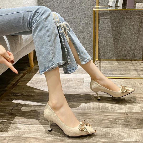 dress shoes 2021 spring&autumn women's pointed toe pumps heels ladies fashion party butterfly-knot stiletto 5cm 7cm single, Black
dress shoes 2021 spring&autumn women's pointed toe pumps heels ladies fashion party butterfly-knot stiletto 5cm 7cm single, Black
