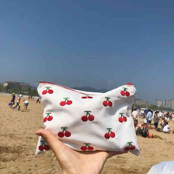 fruit printing canvas cosmetic beauty bags women travel toiletry make up makeup case organizer pouch pencil purse
fruit printing canvas cosmetic beauty bags women travel toiletry make up makeup case organizer pouch pencil purse