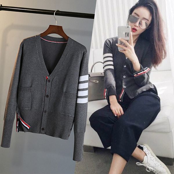 2021 fashion tb thom knitted cardigan short sweater couple autumn spring and loose jacket, White;black
2021 fashion tb thom knitted cardigan short sweater couple autumn spring and loose jacket, White;black