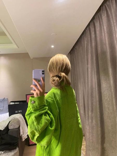 women's jackets 2021 fall/winter corduroy embossed button jacket same style for men and women, Black;brown
women's jackets 2021 fall/winter corduroy embossed button jacket same style for men and women, Black;brown
