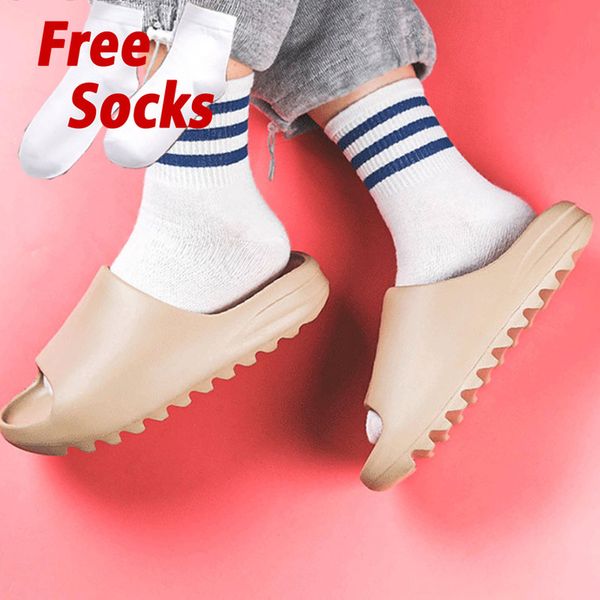 yeesy foam runner slide women men slippers desert sand bone resin sandal bench sneakers yoga outdoor sports football basketball soccer b 5hs, Black 
yeesy foam runner slide women men slippers desert sand bone resin sandal bench sneakers yoga outdoor sports football basketball soccer b 5hs, Black