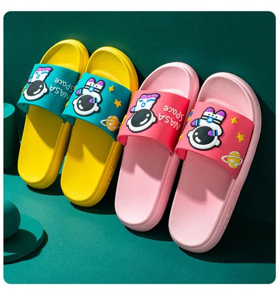 slipper children' slippers summer indoor boys and girls soft bottom home cartoon cute baby bathroom bath sandals, Black;grey
slipper children' slippers summer indoor boys and girls soft bottom home cartoon cute baby bathroom bath sandals, Black;grey