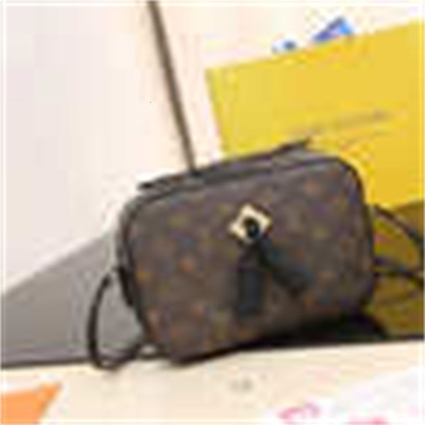 brand handles designer luxury totes m43555 women's bags bag, body shoulder bag, shoulder messenger bag cross handbags bag iconic clutch
brand handles designer luxury totes m43555 women's bags bag, body shoulder bag, shoulder messenger bag cross handbags bag iconic clutch