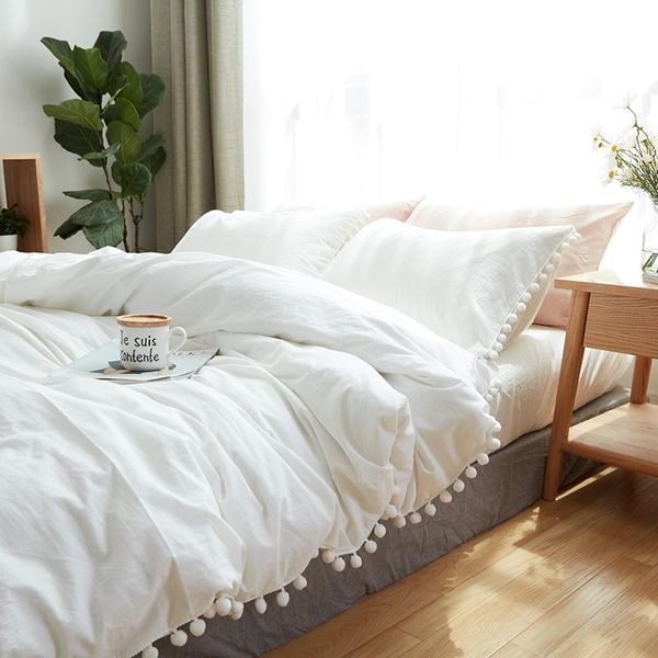 bedding sets 100% cotton set simple white ball soft bed linings king twin size duvet cover flat sheet pillowcases home textile
bedding sets 100% cotton set simple white ball soft bed linings king twin size duvet cover flat sheet pillowcases home textile