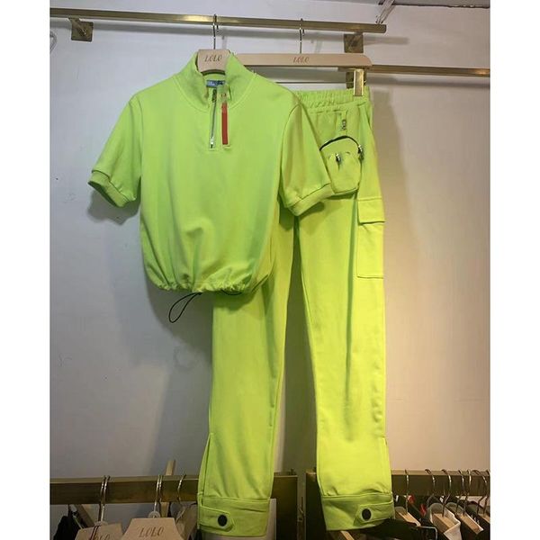 women's two piece pants 2021showing belly button loose casual sport two-piece triangle detachable mini bag pullover sweatshirt and swea, White
women's two piece pants 2021showing belly button loose casual sport two-piece triangle detachable mini bag pullover sweatshirt and swea, White