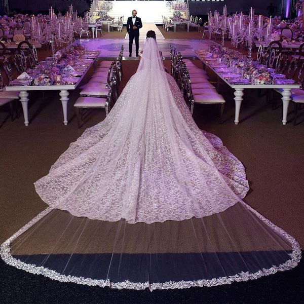gorgeous cathedral wedding veils lace appliqued edge soft tulle one layer long tailored bridal veil with comb, Black
gorgeous cathedral wedding veils lace appliqued edge soft tulle one layer long tailored bridal veil with comb, Black