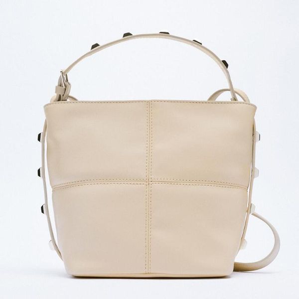 evening bags casual pure color vintage pu leather women large capacity crossbody rivet handbags fashion all-match ladies bucket shoulder
evening bags casual pure color vintage pu leather women large capacity crossbody rivet handbags fashion all-match ladies bucket shoulder