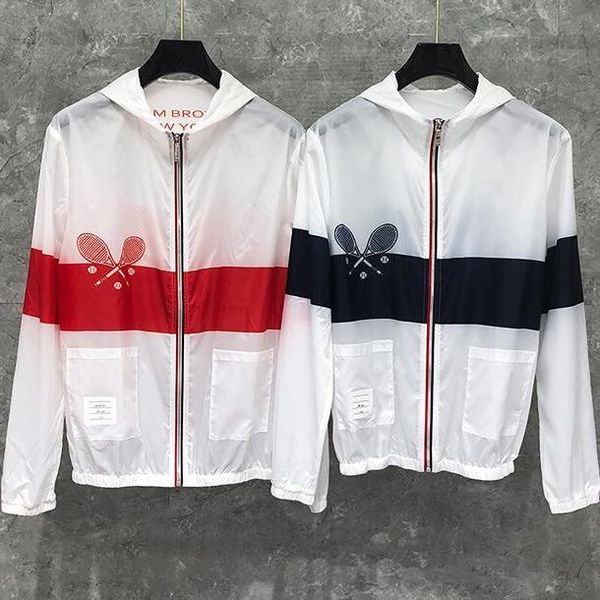 men's jackets fashion brand 2021 jacket men quick dry sun-protective outdoor sports coats thin casual hooded skin windbreaker, Black;brown
men's jackets fashion brand 2021 jacket men quick dry sun-protective outdoor sports coats thin casual hooded skin windbreaker, Black;brown