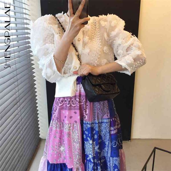 three-dimensional floral long sleeve shirt and high waist geometric pattern skirt two piece sets for women in summer 210427, White
three-dimensional floral long sleeve shirt and high waist geometric pattern skirt two piece sets for women in summer 210427, White