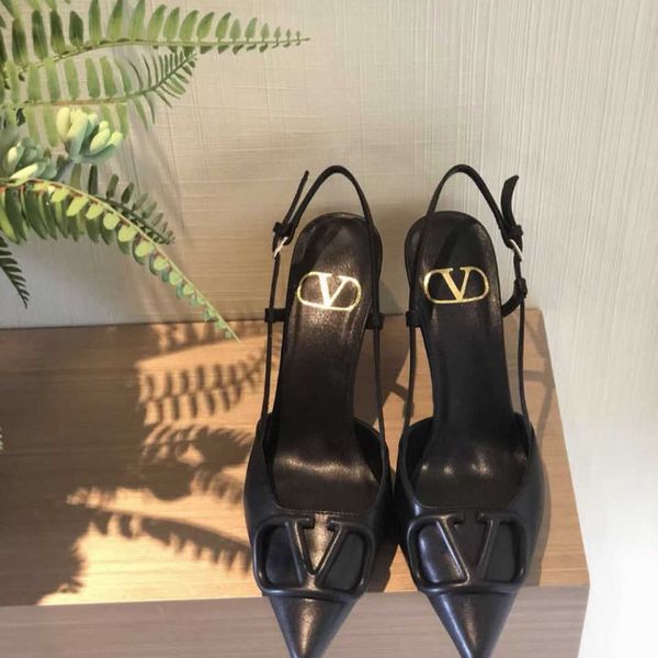 new v rivet sandals women's pointed thin heel liuding high heel wedding shoes strap leather bridesmaid shoes zlh, Black
new v rivet sandals women's pointed thin heel liuding high heel wedding shoes strap leather bridesmaid shoes zlh, Black