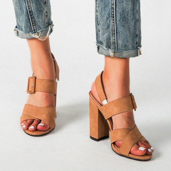 dora tasia 2021 fashion large size 43 women pumps square heels metal decoration sandals summer casual woman shoes, Black
dora tasia 2021 fashion large size 43 women pumps square heels metal decoration sandals summer casual woman shoes, Black