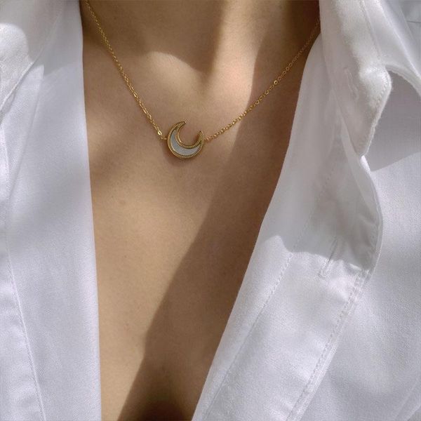 chains fashion retro white fritillaria moon pendant gold color chain necklace party charm jewelry accessories for women gift, Silver
chains fashion retro white fritillaria moon pendant gold color chain necklace party charm jewelry accessories for women gift, Silver