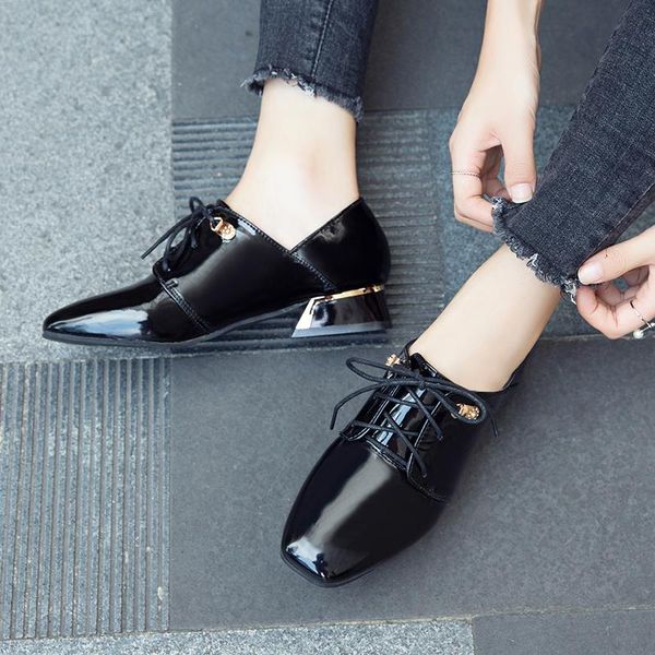 dress shoes korean version of simple temperament ladies high-heeled small leather mary jane spring and autumn patent, Black
dress shoes korean version of simple temperament ladies high-heeled small leather mary jane spring and autumn patent, Black