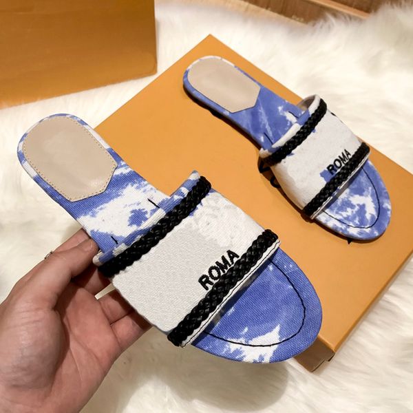 fashion alphabet band slippers female 2021 spring and summer net red casual shoe square flat sandals classic style, Black
fashion alphabet band slippers female 2021 spring and summer net red casual shoe square flat sandals classic style, Black