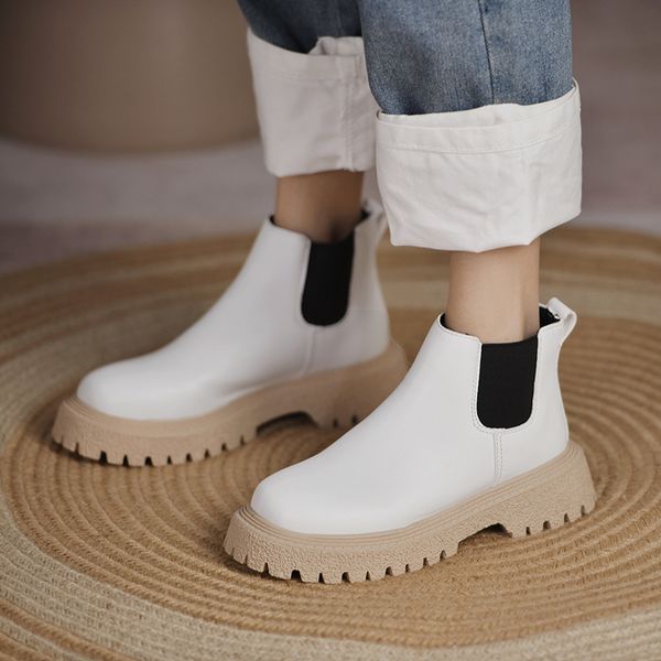 short women's fashion 2021 british style chelsea short round head soled thick heel color martin boots, Black
short women's fashion 2021 british style chelsea short round head soled thick heel color martin boots, Black