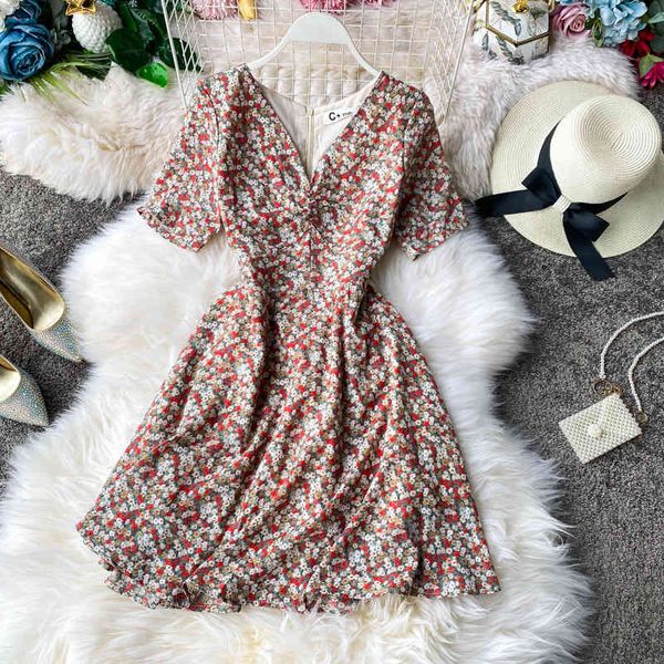 ladies spring summer floral dress print high waist v neck vintage short sleeve chiffon casual female 210520, Black;gray
ladies spring summer floral dress print high waist v neck vintage short sleeve chiffon casual female 210520, Black;gray