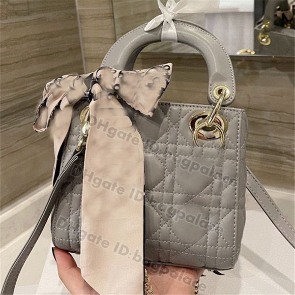 handbag designer handbags women luxurys designers bags 2021 deauville tote zhouzhoubao123 crossbody bag lady shoulder messen mr
handbag designer handbags women luxurys designers bags 2021 deauville tote zhouzhoubao123 crossbody bag lady shoulder messen mr