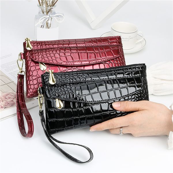 designer wallet patent leather women wallets fallow long ladies double zipper wallet clutch bag design red purse crocodile purse, Red;black
designer wallet patent leather women wallets fallow long ladies double zipper wallet clutch bag design red purse crocodile purse, Red;black