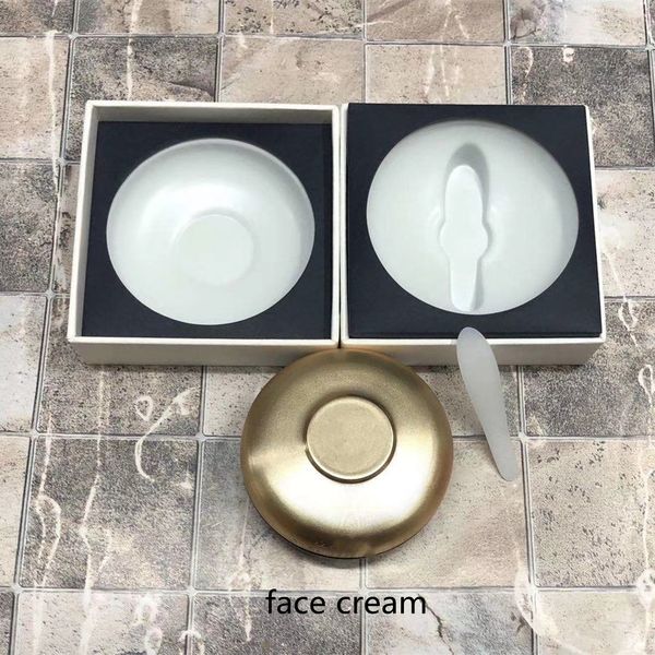 epack brand orchidee imperiale face cream 50ml eye cream 15ml imperial orchids cream, White
epack brand orchidee imperiale face cream 50ml eye cream 15ml imperial orchids cream, White