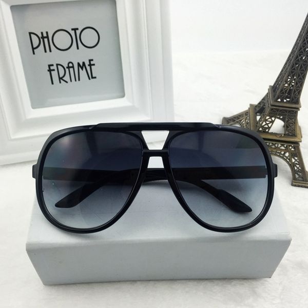 designer eyeglasses sale monochromatic polarizing sunglasses for men and women, White;black
designer eyeglasses sale monochromatic polarizing sunglasses for men and women, White;black