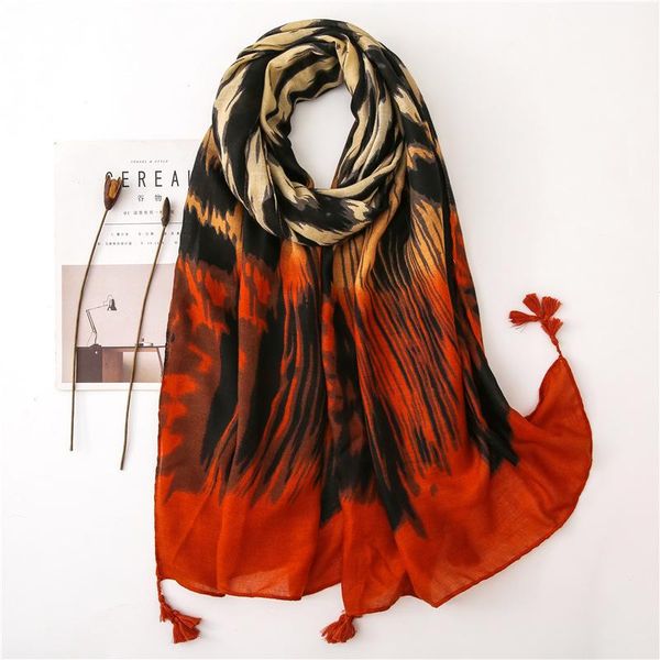 hats, scarves & gloves sets 2021 style women fashion beach quality shawl china luxury silk autumn and winter hijab lady beautiful print, Blue;gray
hats, scarves & gloves sets 2021 style women fashion beach quality shawl china luxury silk autumn and winter hijab lady beautiful print, Blue;gray