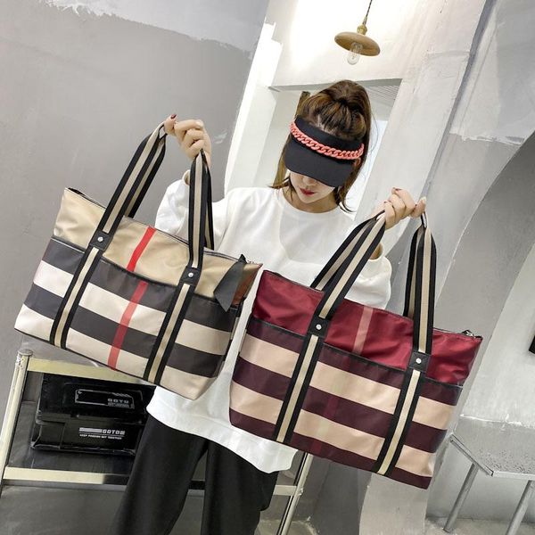 duffel bags women's travel waterproof sports fitness yoga large capacity outdoor shoulder handbags weekend tote packing cubes
duffel bags women's travel waterproof sports fitness yoga large capacity outdoor shoulder handbags weekend tote packing cubes