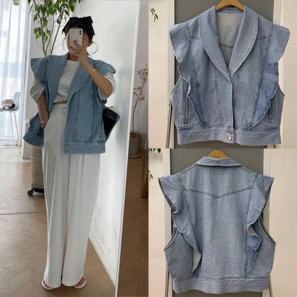 loose casual lapel button denim vest 2021 spring waistcoat women blue wash vests chalecos para mujer women's, Black;white
loose casual lapel button denim vest 2021 spring waistcoat women blue wash vests chalecos para mujer women's, Black;white