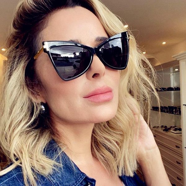 sunglasses 2021 vintage cat eye sun glasses women's large frame gradient color marine lens women, White;black
sunglasses 2021 vintage cat eye sun glasses women's large frame gradient color marine lens women, White;black
