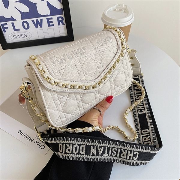 sale 90% off lingge embroidered thread bag female summer new fashion small square three-layer underarm single shoulder messenger chain
sale 90% off lingge embroidered thread bag female summer new fashion small square three-layer underarm single shoulder messenger chain