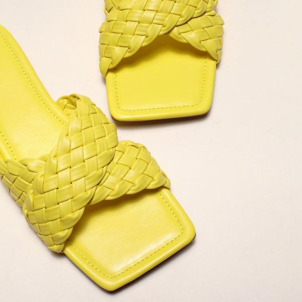 slippers 2021 summer fashion flat rattan cross strap sandals and beach shoes, Black
slippers 2021 summer fashion flat rattan cross strap sandals and beach shoes, Black