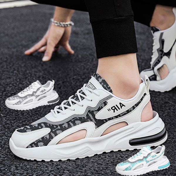 new sandals men's 2021 summer new breathable casual beach shoes men's sports thin old shoes hole shoes, Black 
new sandals men's 2021 summer new breathable casual beach shoes men's sports thin old shoes hole shoes, Black