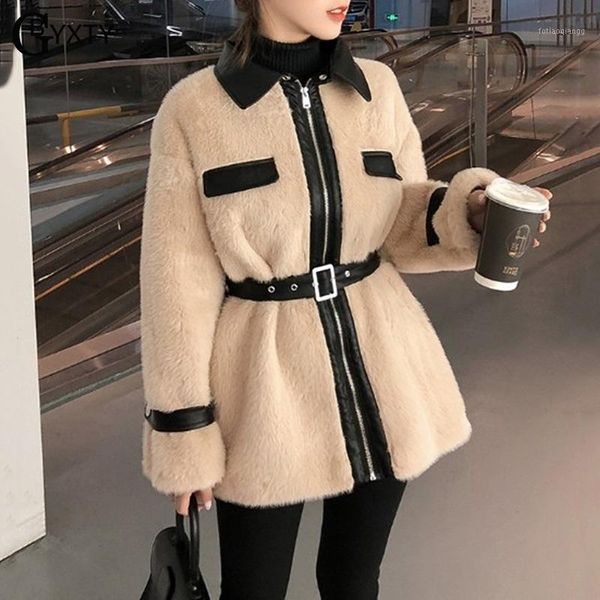 luxury faux fur coat 2021 autumn winter women pu leather patchwork sashes long jacket teddy chaqueta cuadros 2248 women's jackets, Black;brown
luxury faux fur coat 2021 autumn winter women pu leather patchwork sashes long jacket teddy chaqueta cuadros 2248 women's jackets, Black;brown