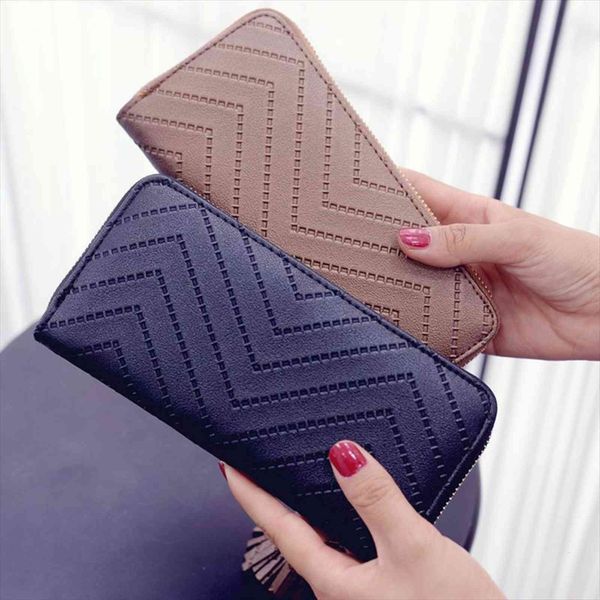 long wallet women purses tassel fashion coin purse card holder wallets female clutch money bag leather, Red;black
long wallet women purses tassel fashion coin purse card holder wallets female clutch money bag leather, Red;black